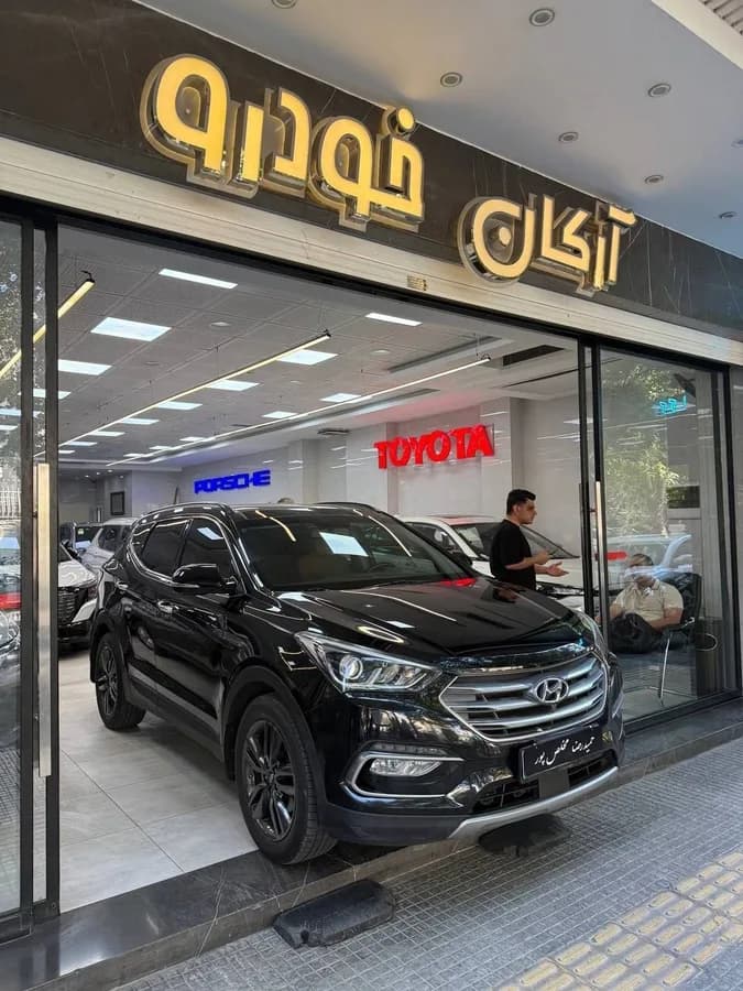 هیوندای سانتافه — عکس ۲ از ۷