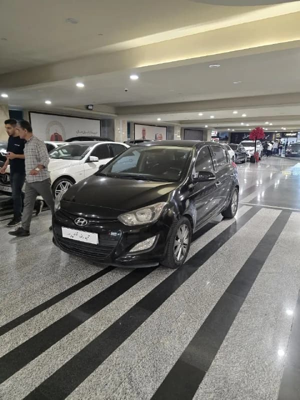 هیوندای i20 — عکس ۱ از ۶