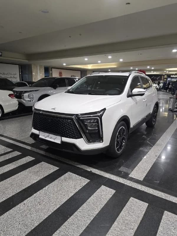 کی ام سی X5 — عکس ۱ از ۶