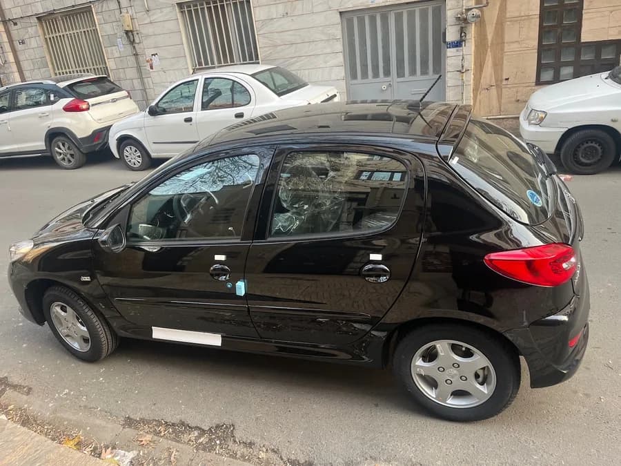 پژو 207 — عکس ۲ از ۲
