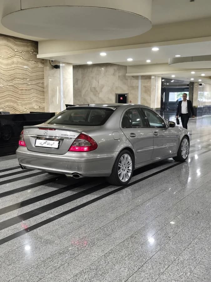 مرسدس بنز کلاس E — عکس ۲ از ۷
