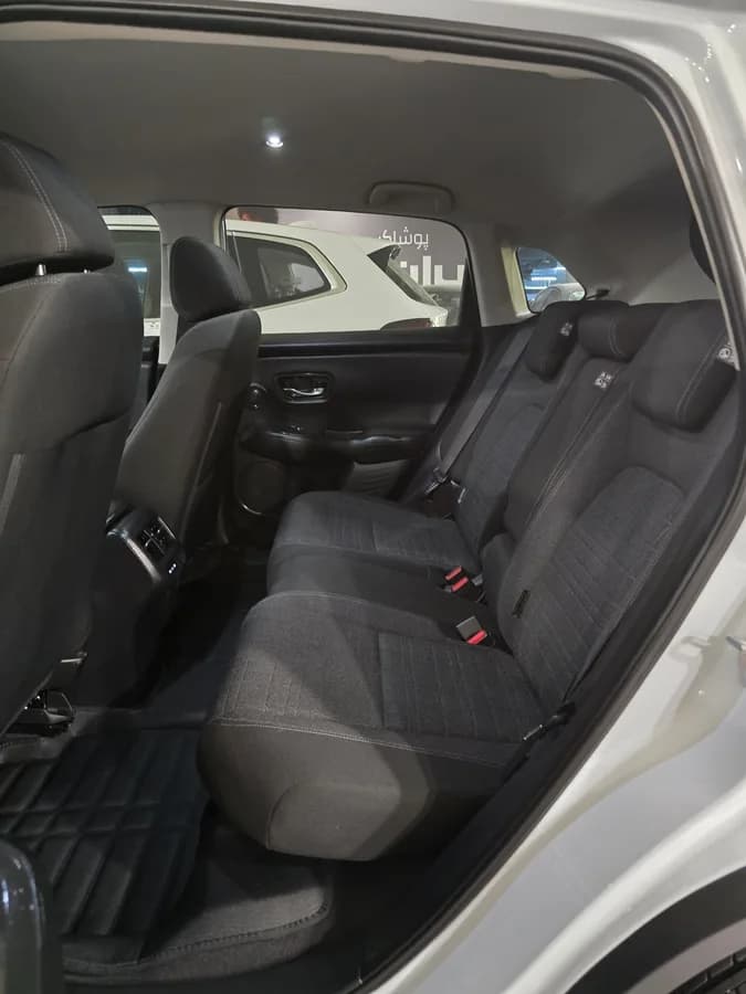هوندا HR-V — عکس ۴ از ۶