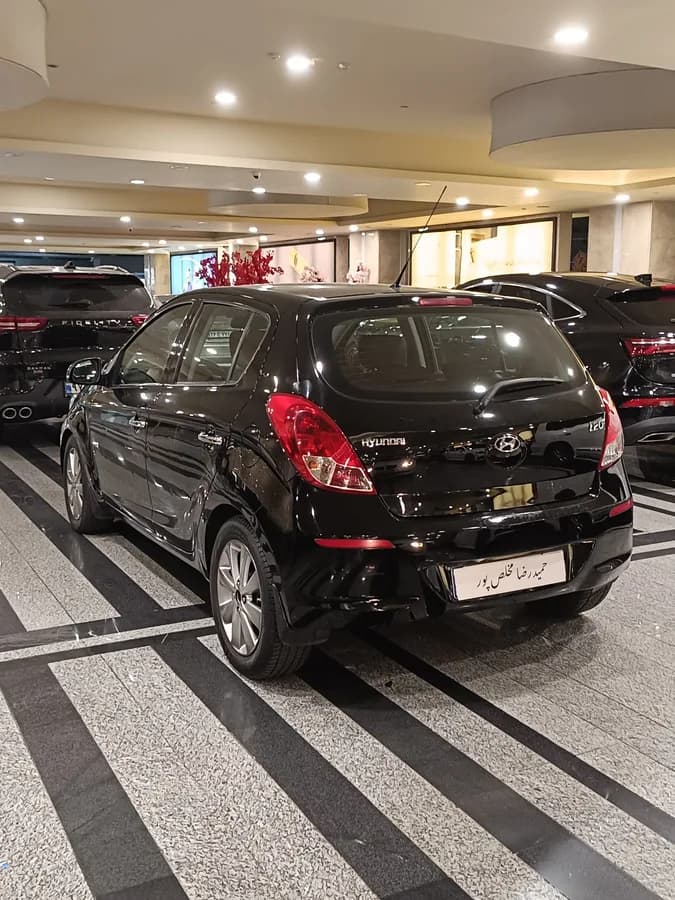 هیوندای i20 — عکس ۳ از ۶