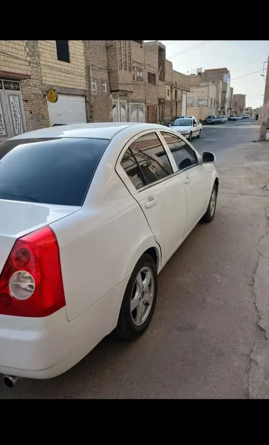 ام وی ام 530 — عکس ۴ از ۴
