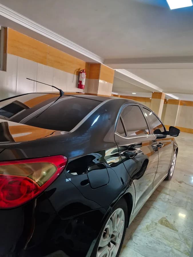 ام جی 550 — عکس ۳ از ۱۰