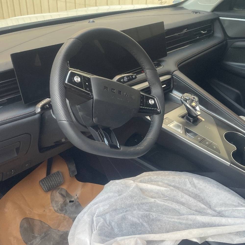 روئوه مدل erx5 1.5 لیتر توربو سال 2023  صفر