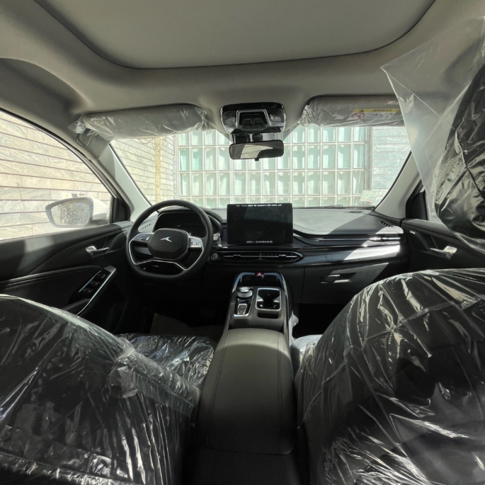 کی ام سی مدل X5 سال 1404  صفر