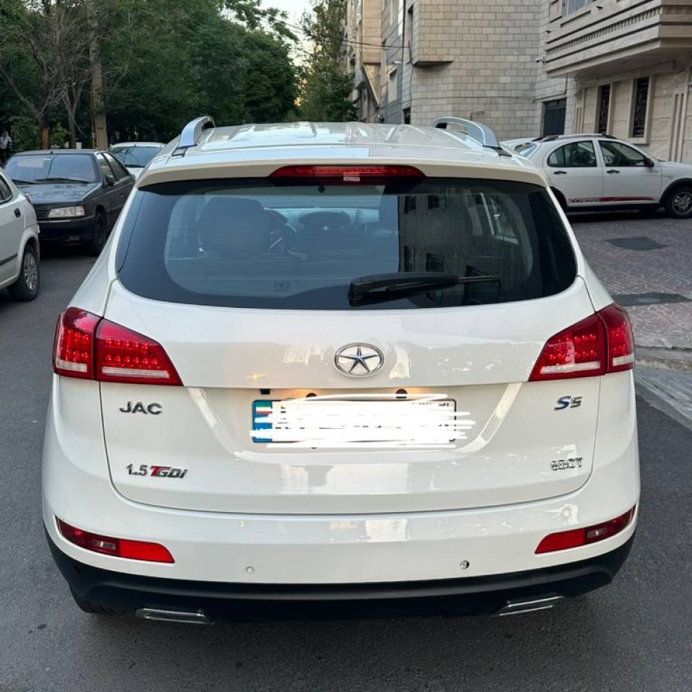 جک مدل s5 1.5 لیتر اتوماتیک سال 1402  کارکرده