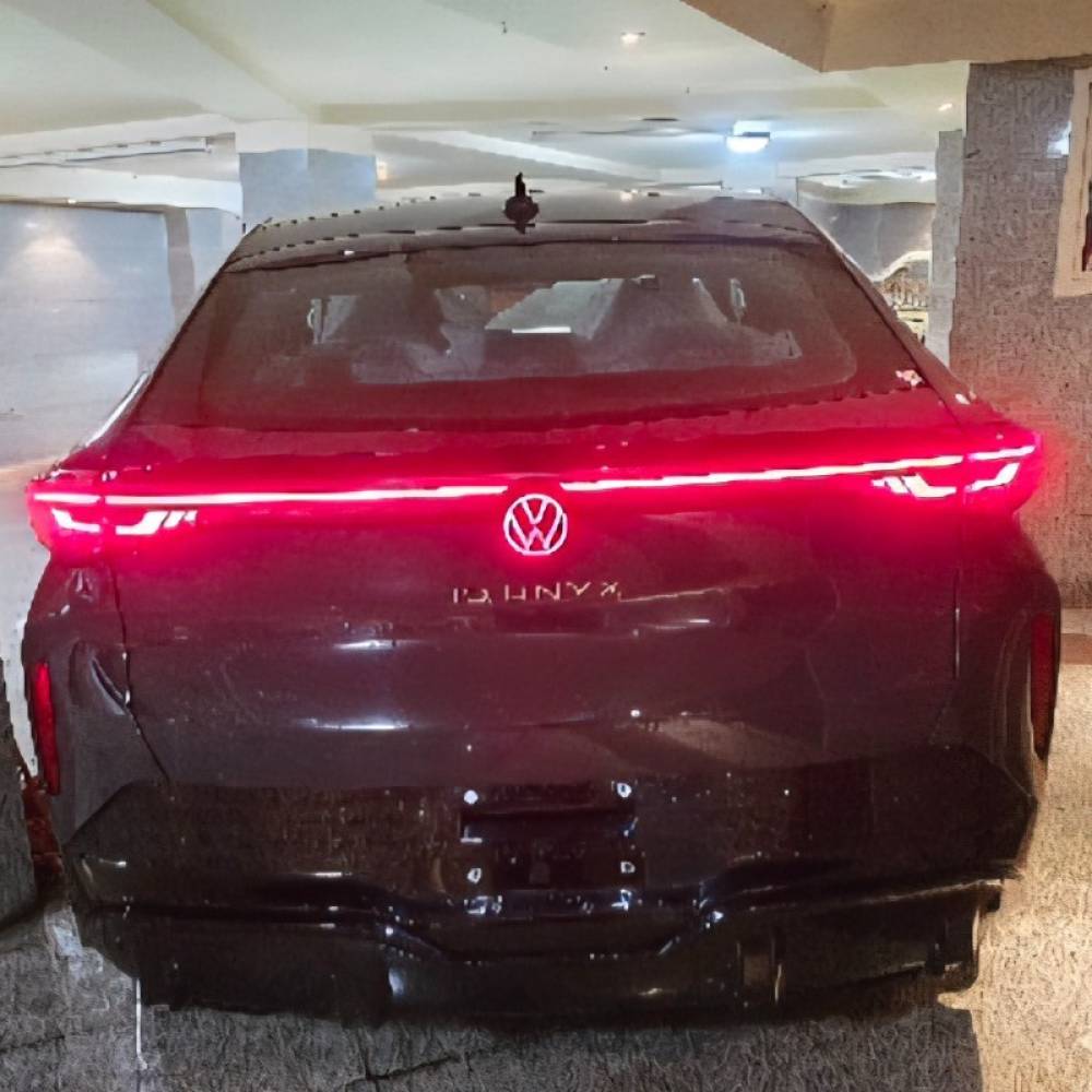 فولکس واگن مدل فولکس id یونیکس پیور سال 2025  صفر