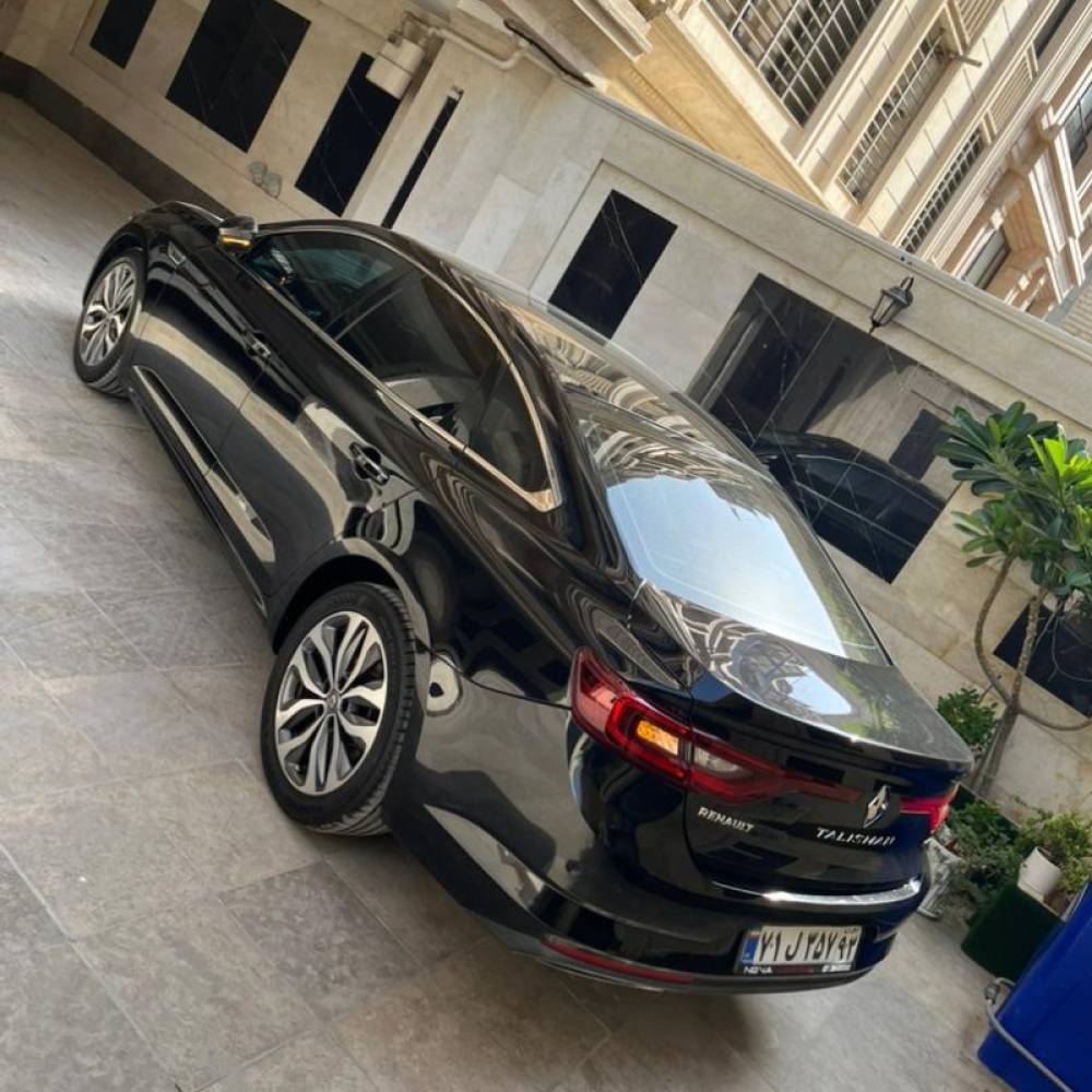 رنو مدل تالیسمان E3 سال 2017  کارکرده