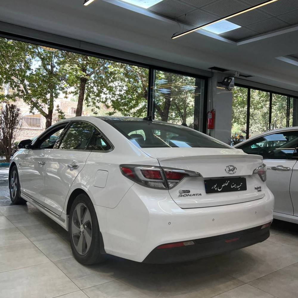 سوناتا هایبرید 2017