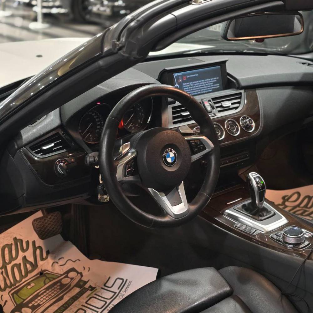 بی ام و Z4 مدل 2010