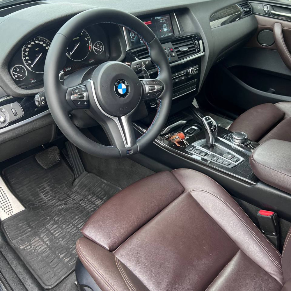 بی ام و X4 سال ۲۰۱۶