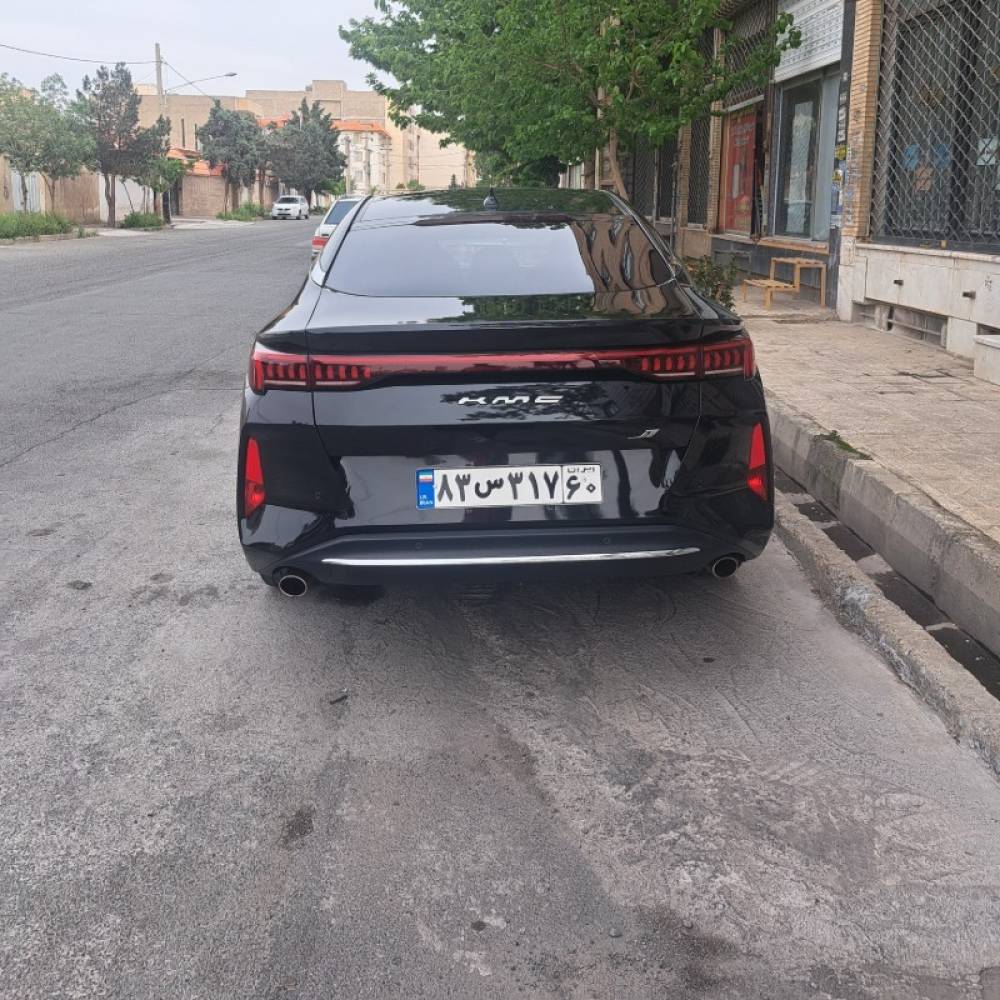 کی ام سی مدل J7 سال 1403  کارکرده