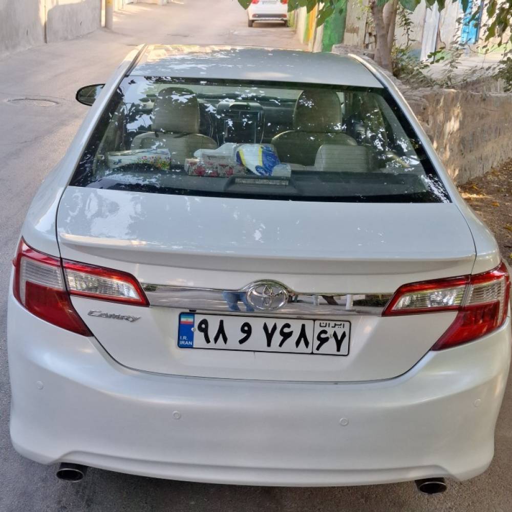 تویوتا مدل کمری سال 2013  کارکرده