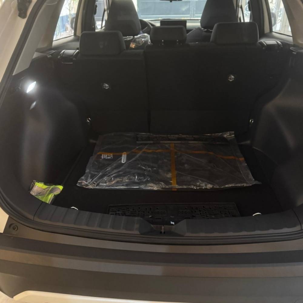 تویوتا مدل کرولا کراس هیبرید  صفر