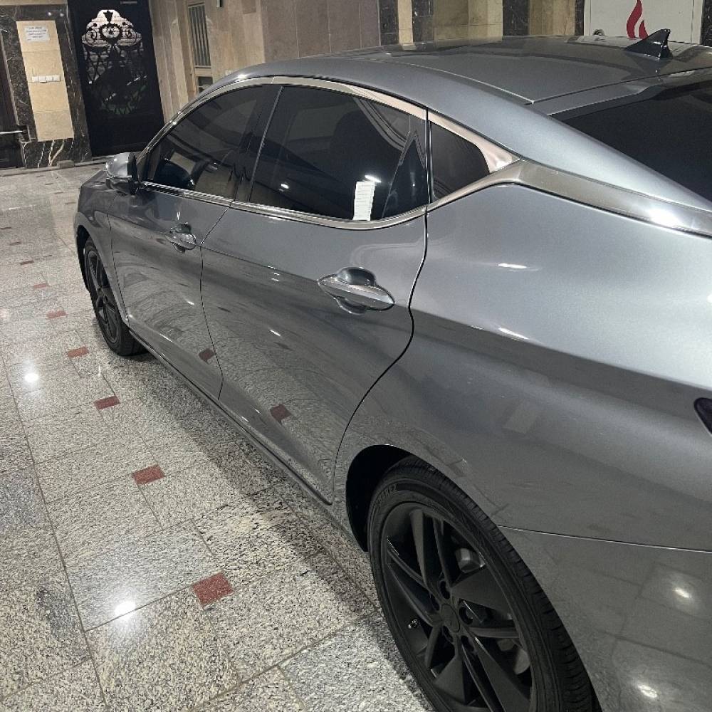 کی ام سی مدل J7 سال 1403  کارکرده