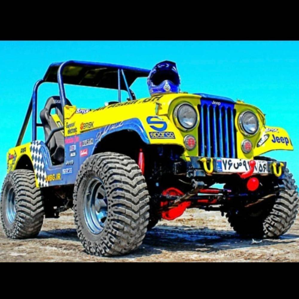 جیپ مدل شهباز سال 1363  کارکرده