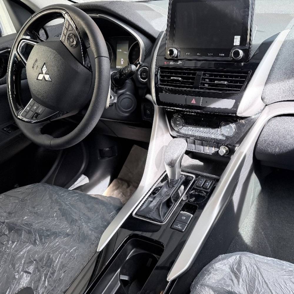 میتسوبیشی مدل اکلیپس کراس 1.5 لیتر توربو سال 2025  صفر