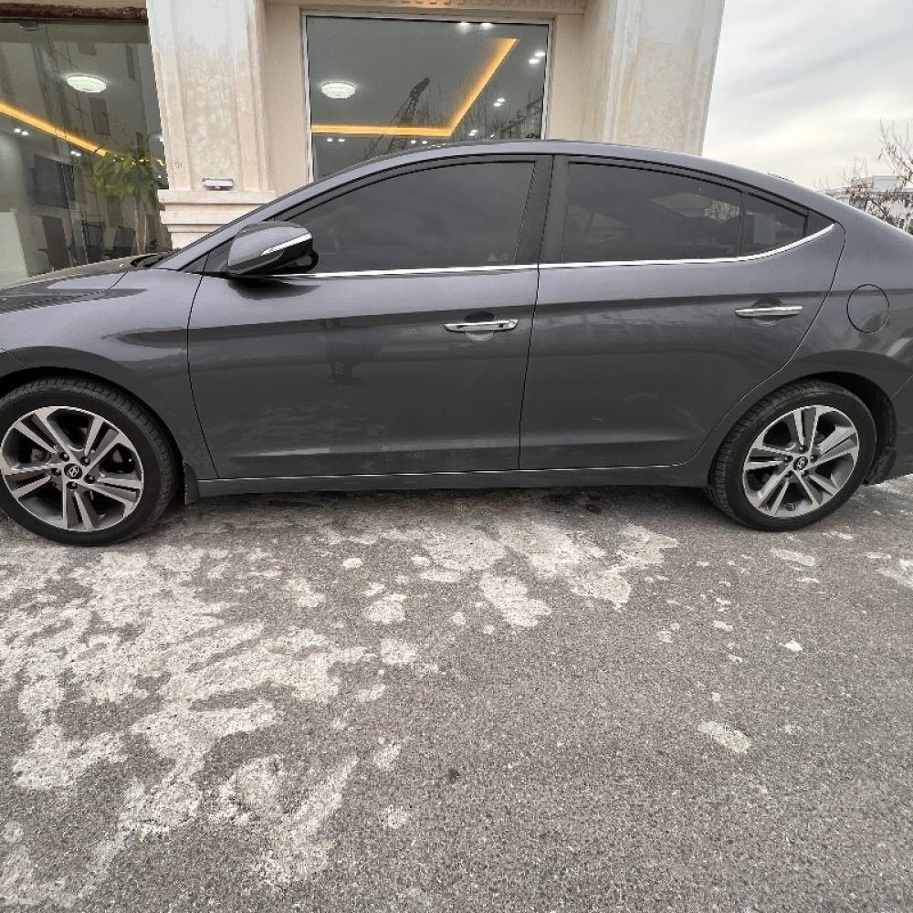 هیوندای مدل النترا 2.0 لیتر سال 2018  کارکرده