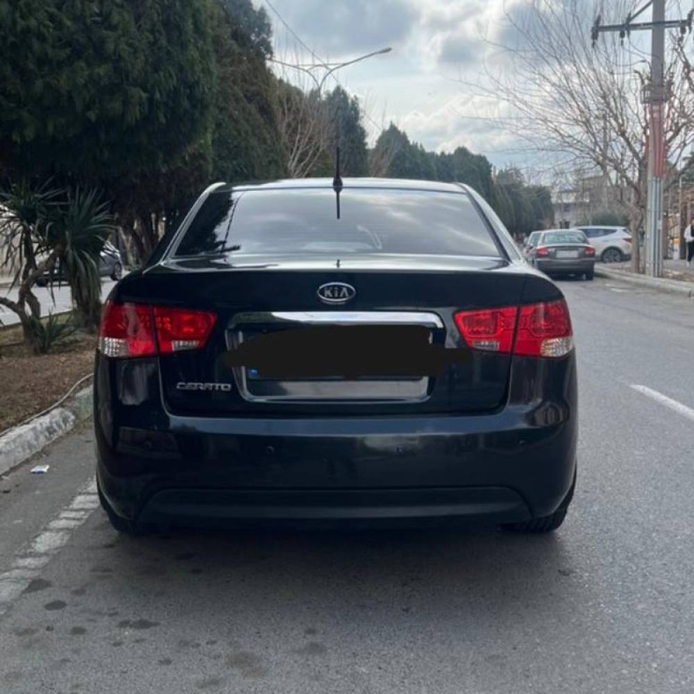 کیا مدل سراتو 2.0 لیتر اتوماتیک سال 2017  کارکرده