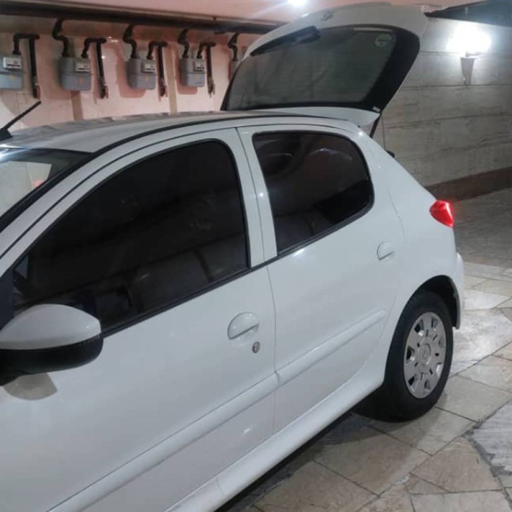 پژو مدل 207 دنده ای TU5 سال 1402  کارکرده