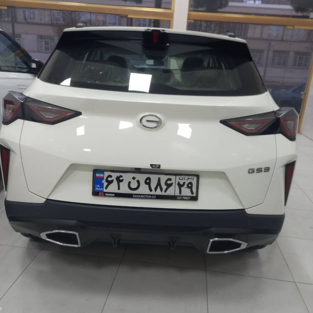 گک مدل GS3 Emzoom 1.5 لیتر توربو سال 2023  کارکرده