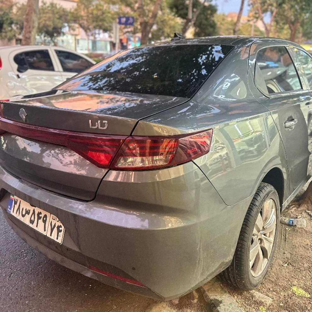 تارا مدل اتوماتیک V4 مدل LX سال 1404  کارکرده