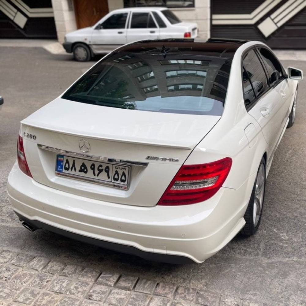 بنز مدل کلاس C C200 سال 2012  کارکرده