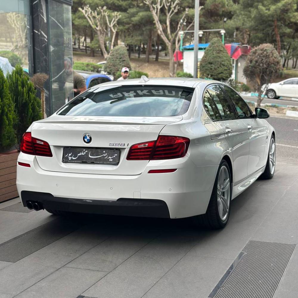 بی ام و ۵۲۸ مدل ۲۰۱۶