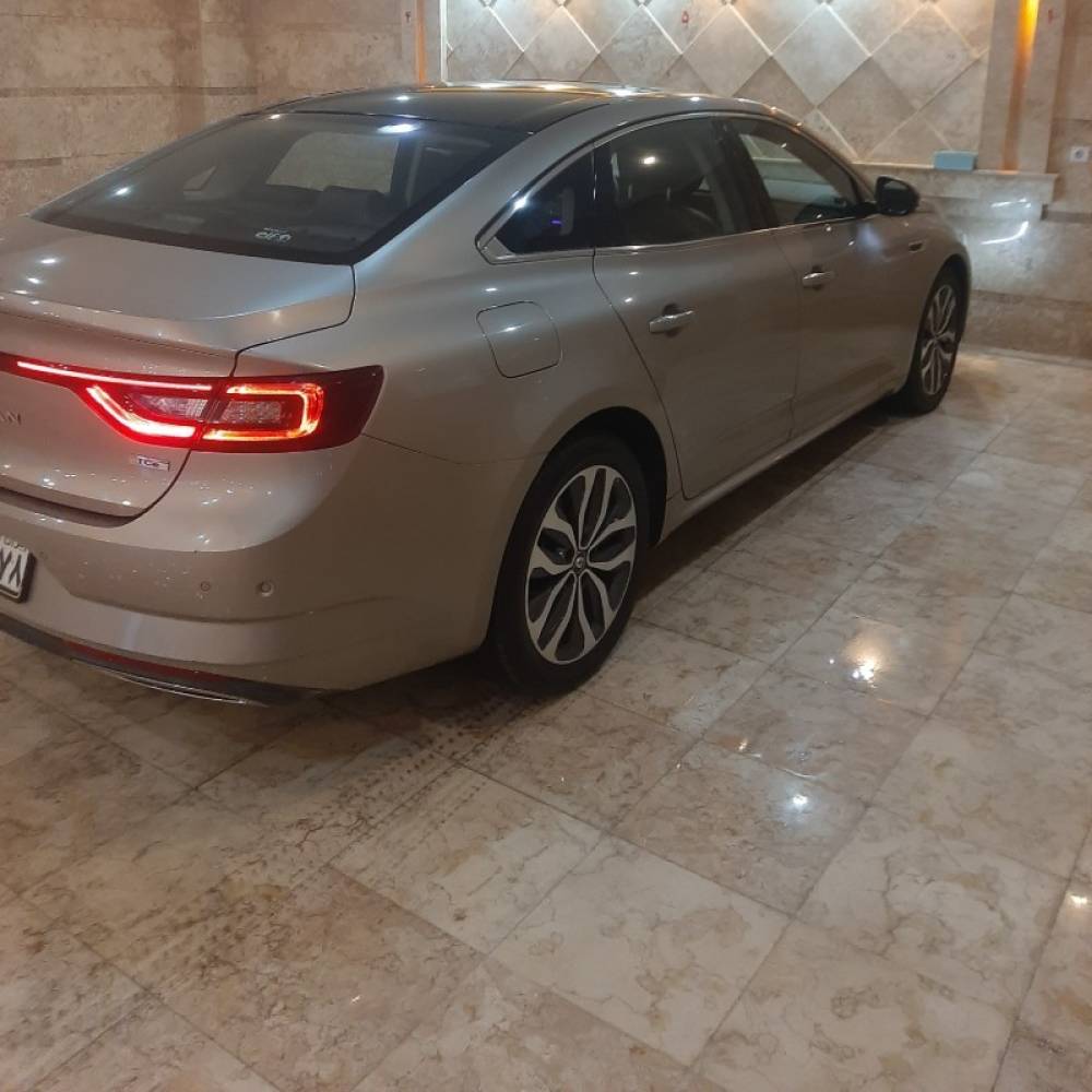 رنو مدل تالیسمان E3 سال 2017  کارکرده