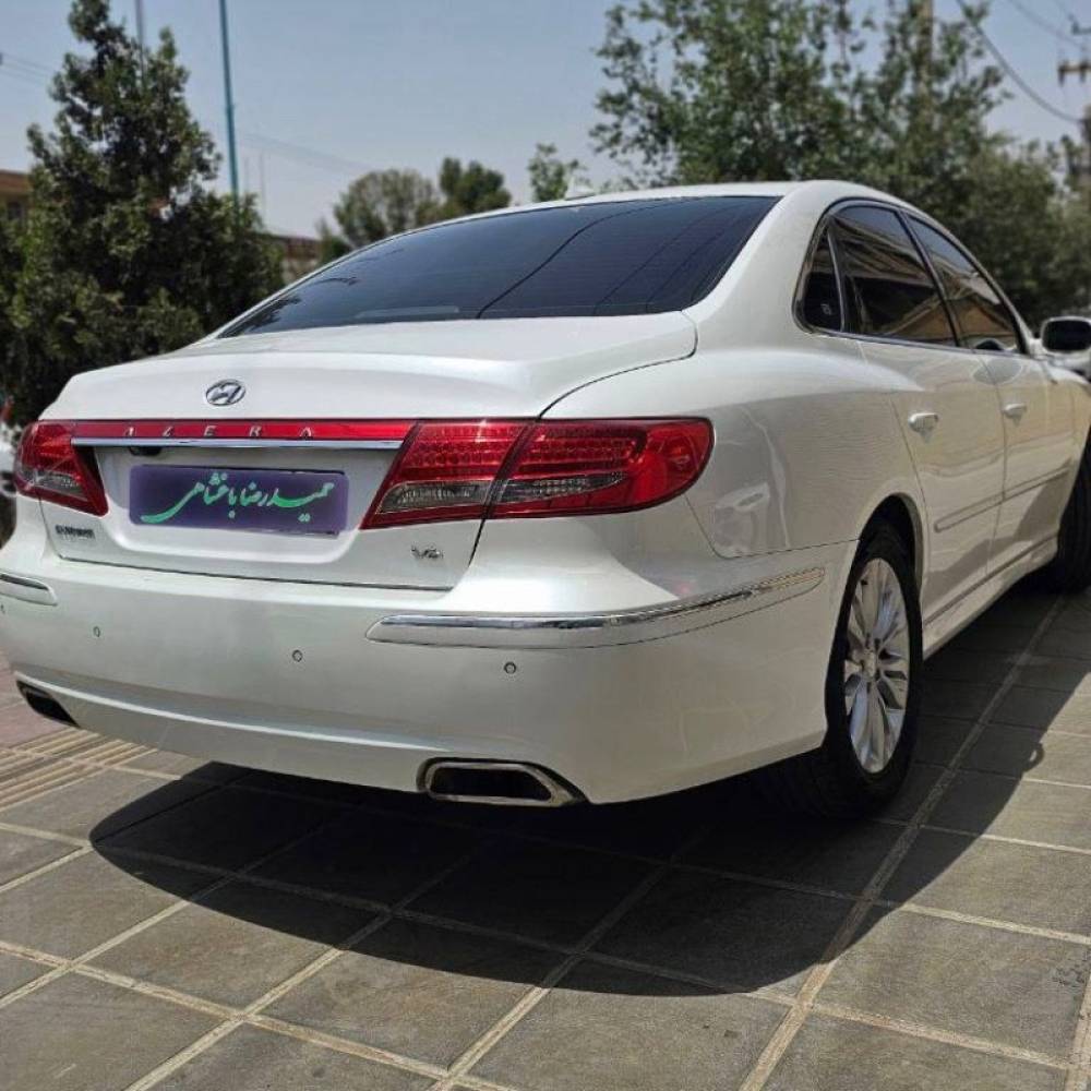 هیوندای مدل آزرا 6 سیلندر سال 2011  کارکرده