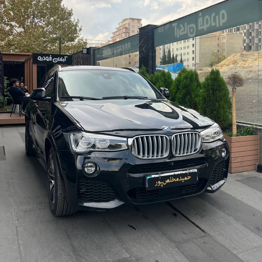 بی ام و X4 سال ۲۰۱۶