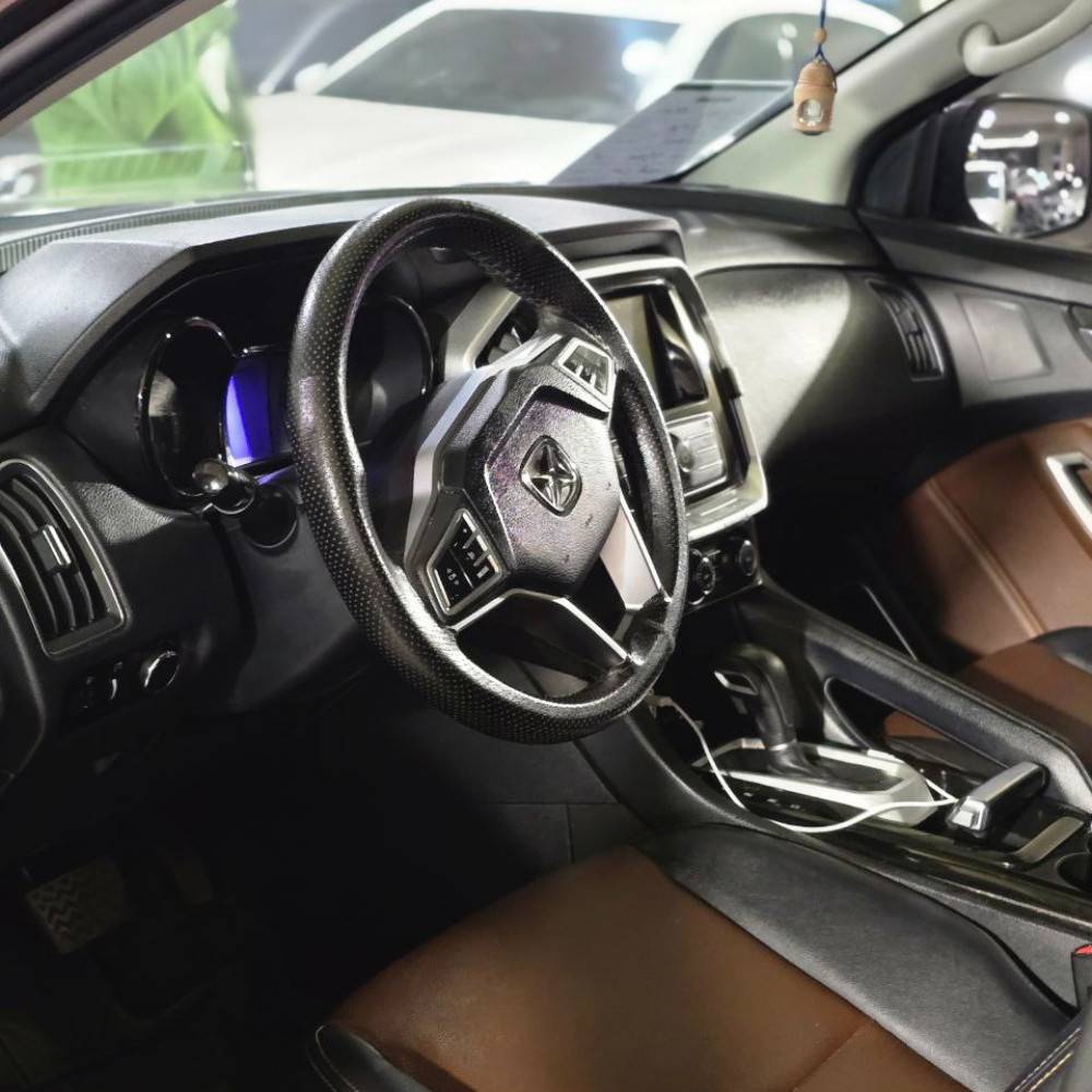 جی ام سی مدل 1401