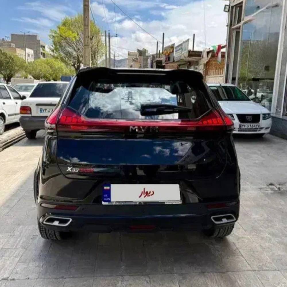 ام وی ام مدل X33 کراس دنده ای سال 1403  کارکرده