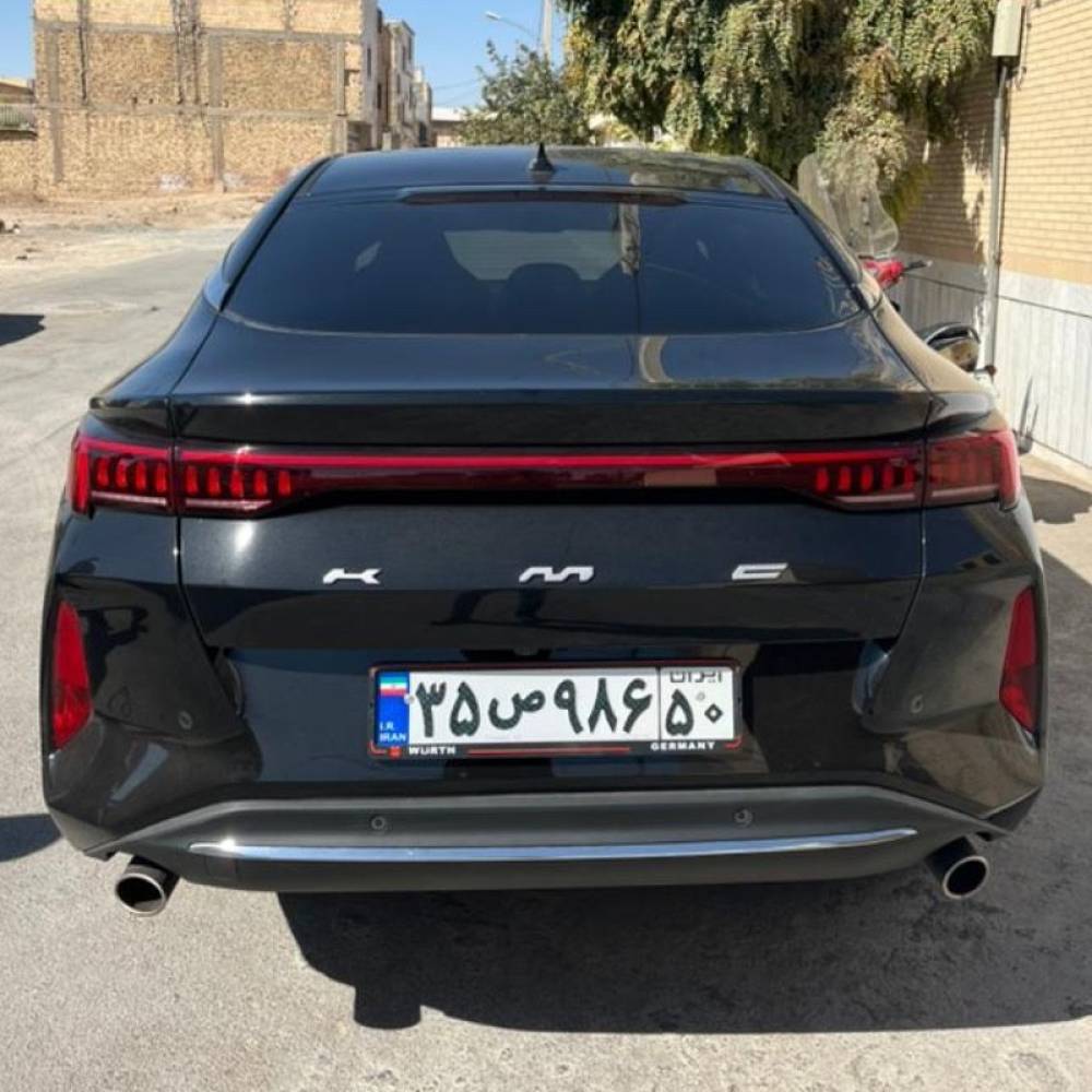 کی ام سی مدل J7 سال 1404  کارکرده