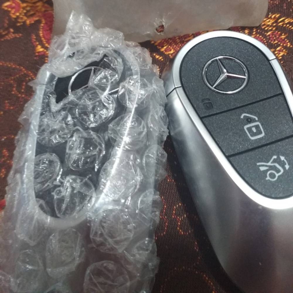 بنز مدل کلاس C C200L سال 2025  کارکرده