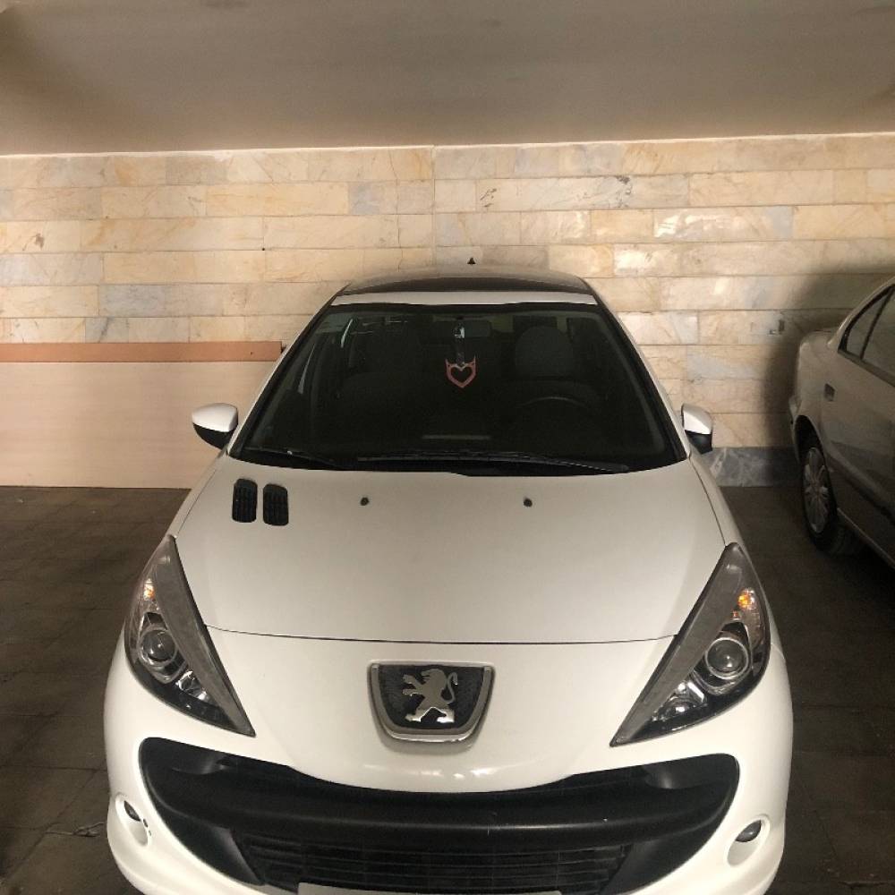 پژو مدل 207 سال 1400  کارکرده