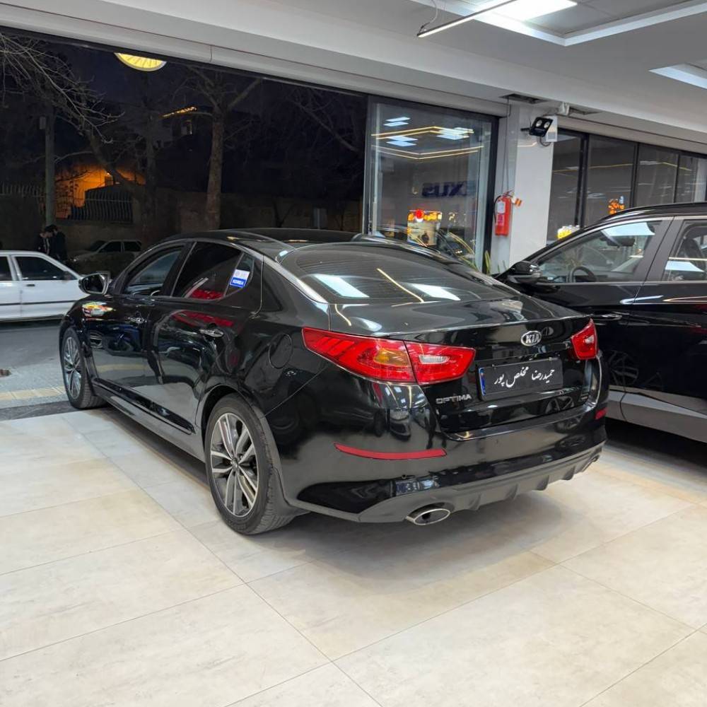 کیا اپتیما مدل 2015