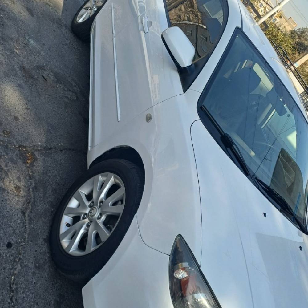 مزدا مدل 3 قدیم تیپ1 سال 1389  کارکرده