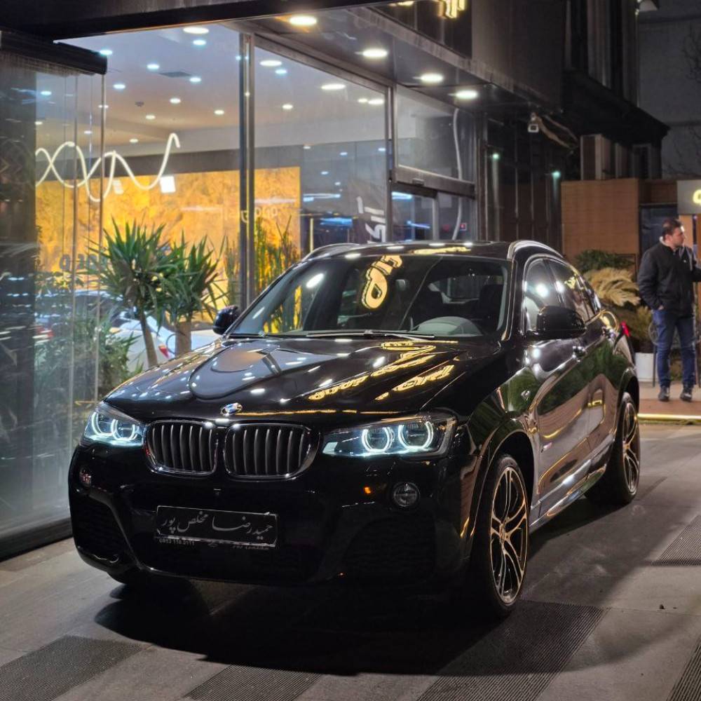 بی ام و x4 مدل ۲۰۱۵