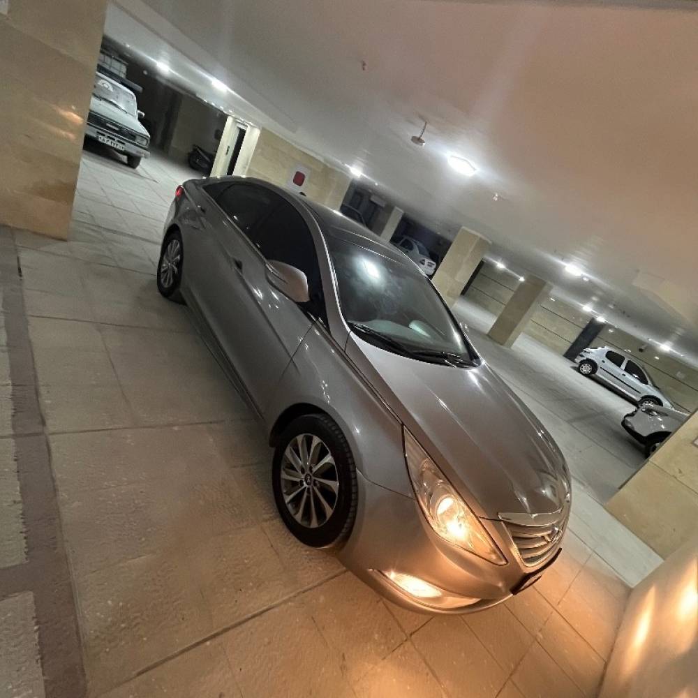 هیوندای مدل سوناتا 2.4 لیتر اتوماتیک سال 2013  کارکرده