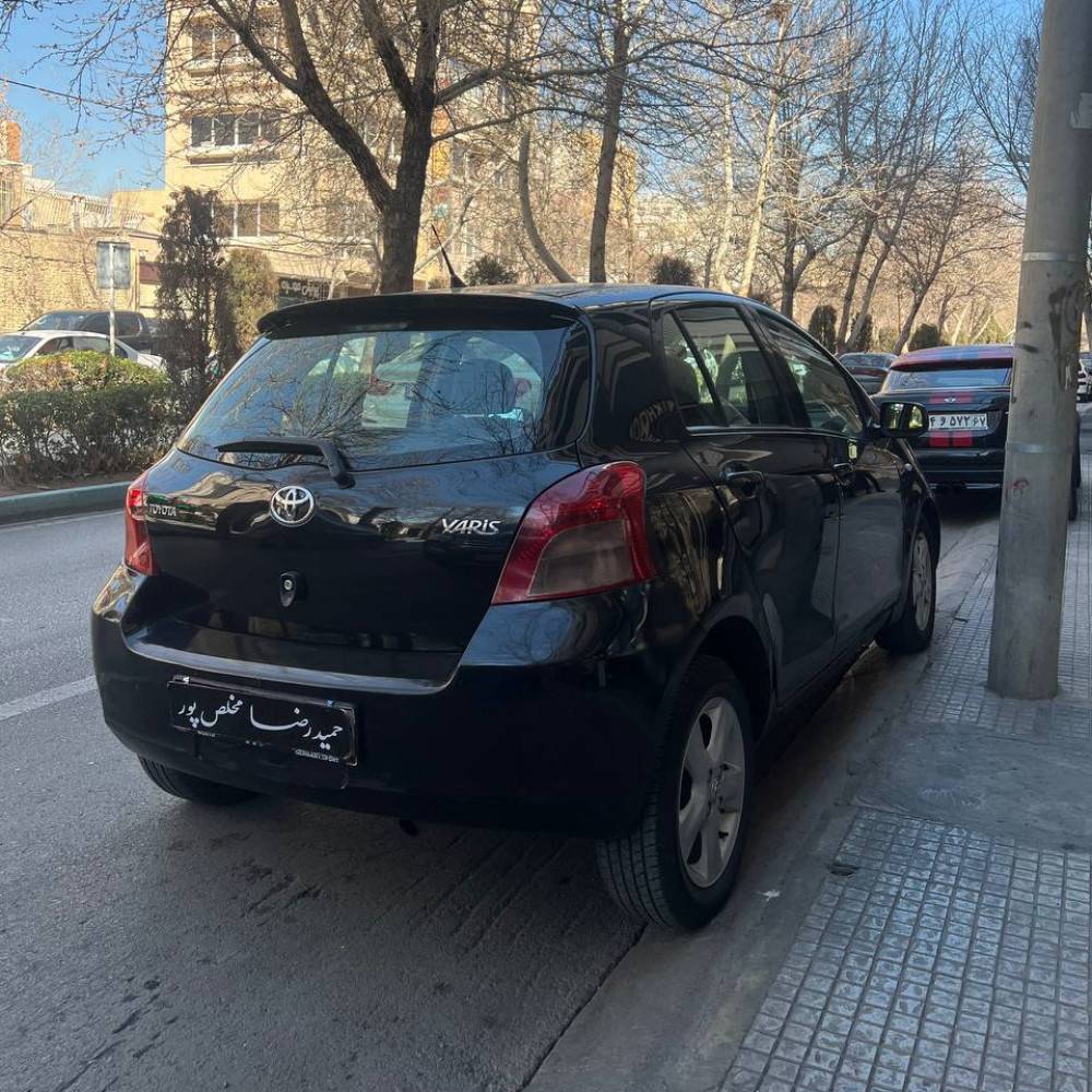تیوتا یاریس مدل۲۰۰۸