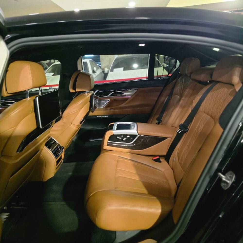 بی ام و 730li مدل 2017