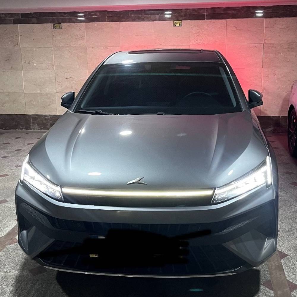 کی ام سی مدل J7 سال 1403  کارکرده