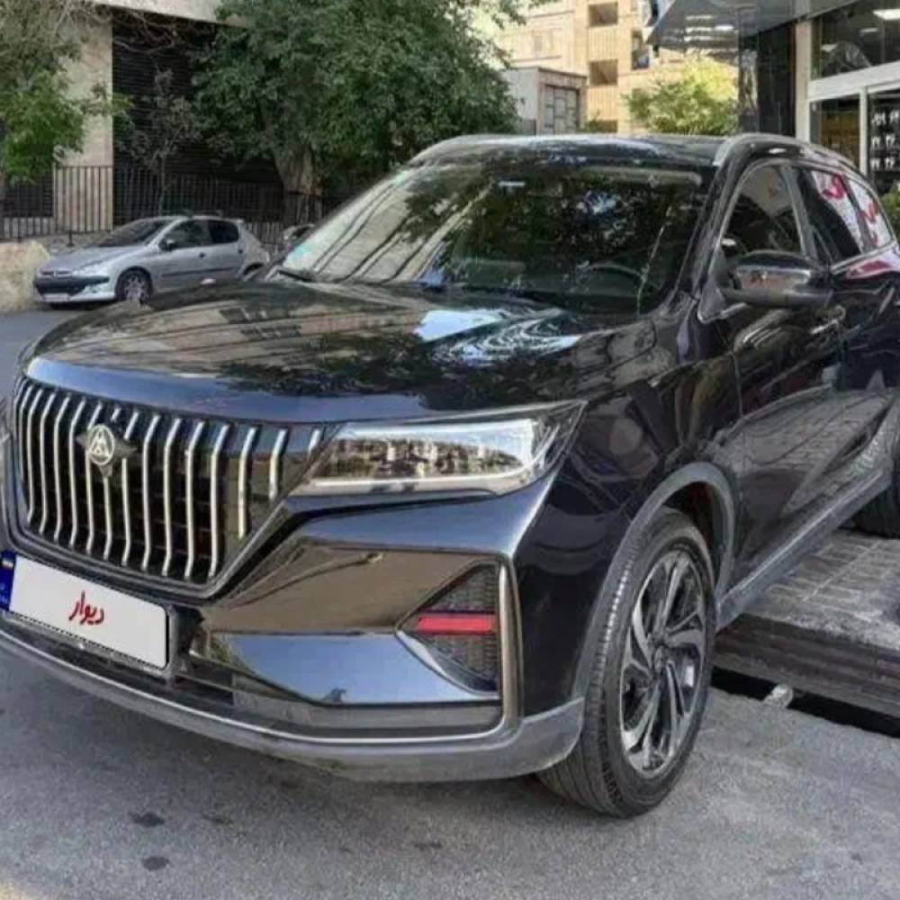 مکث موتور مدل تیارا سال 1401  کارکرده