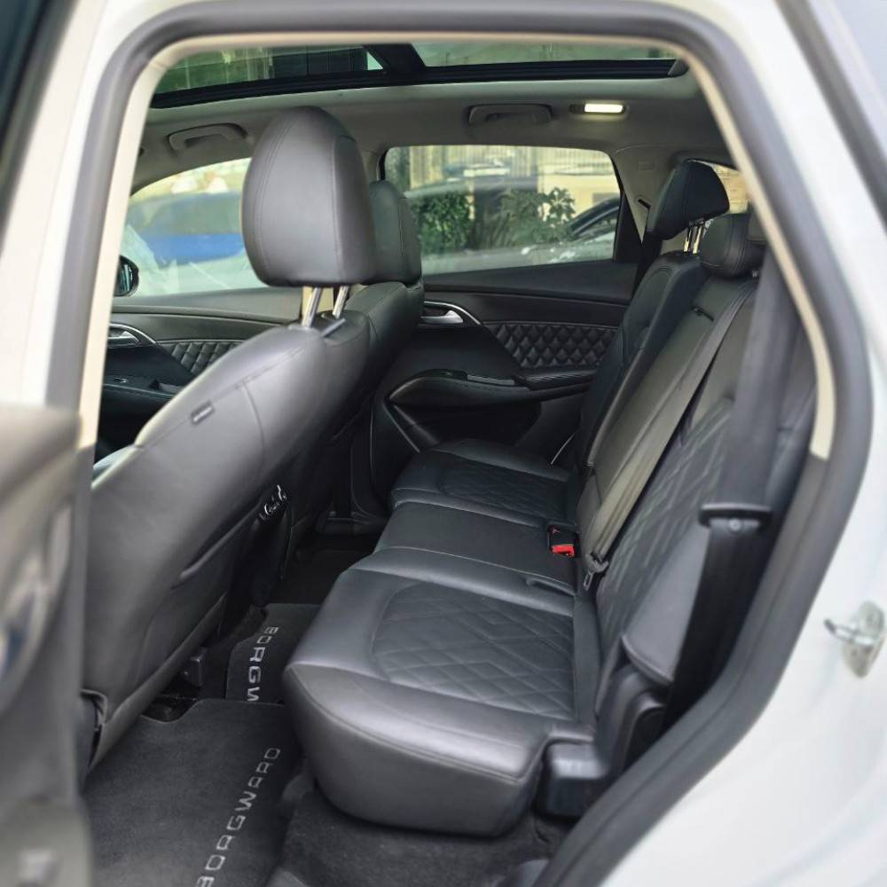 بورگوارد BX7 مدل ۲۰۱۸