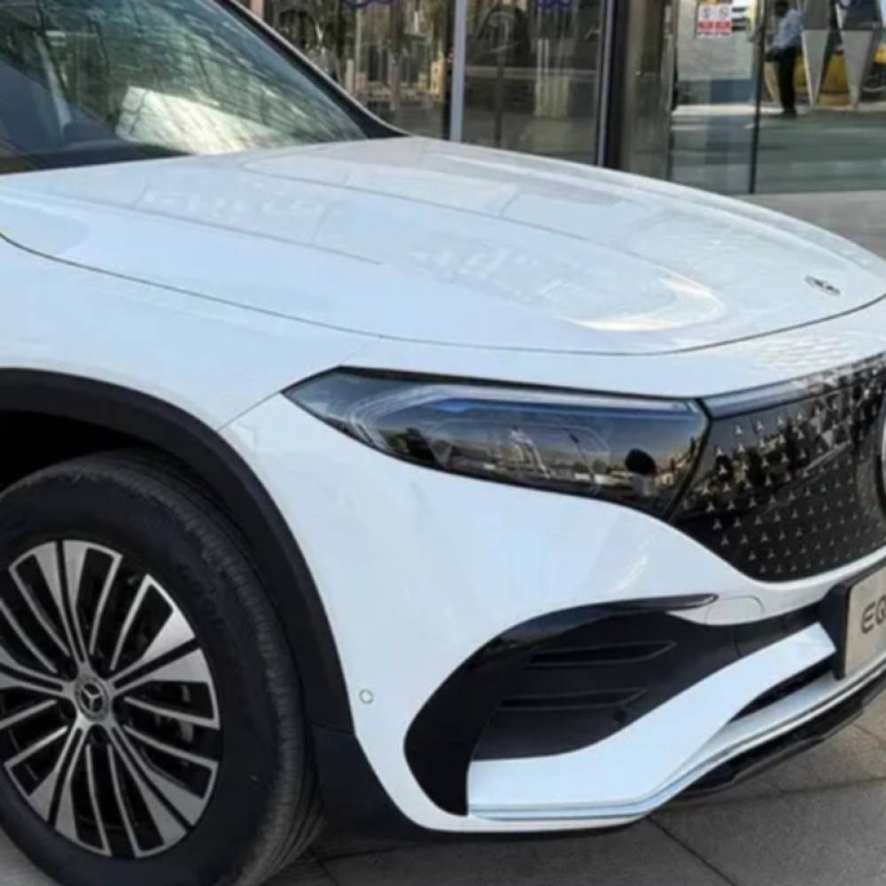بنز مدل کلاس EQB EQB260 سال 2024  کارکرده