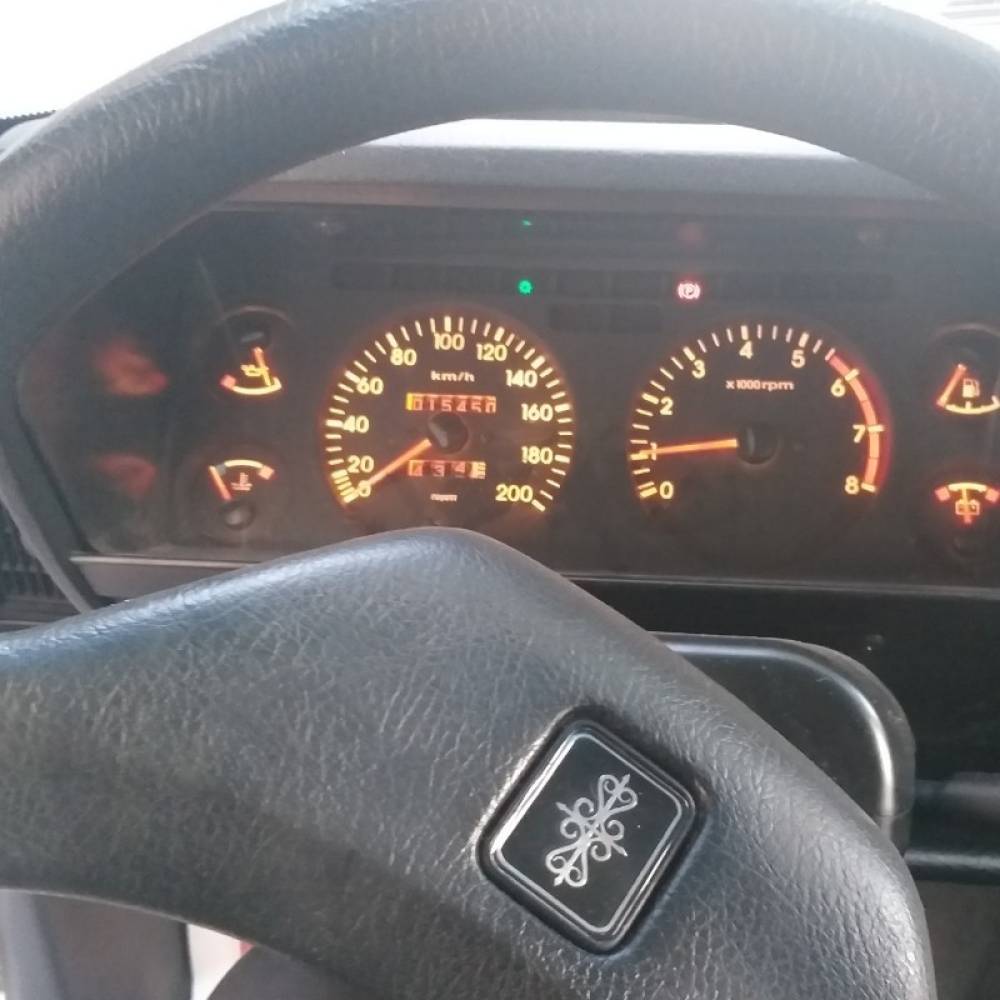 پیکان مدل سدان بنزین سال 1382  کارکرده