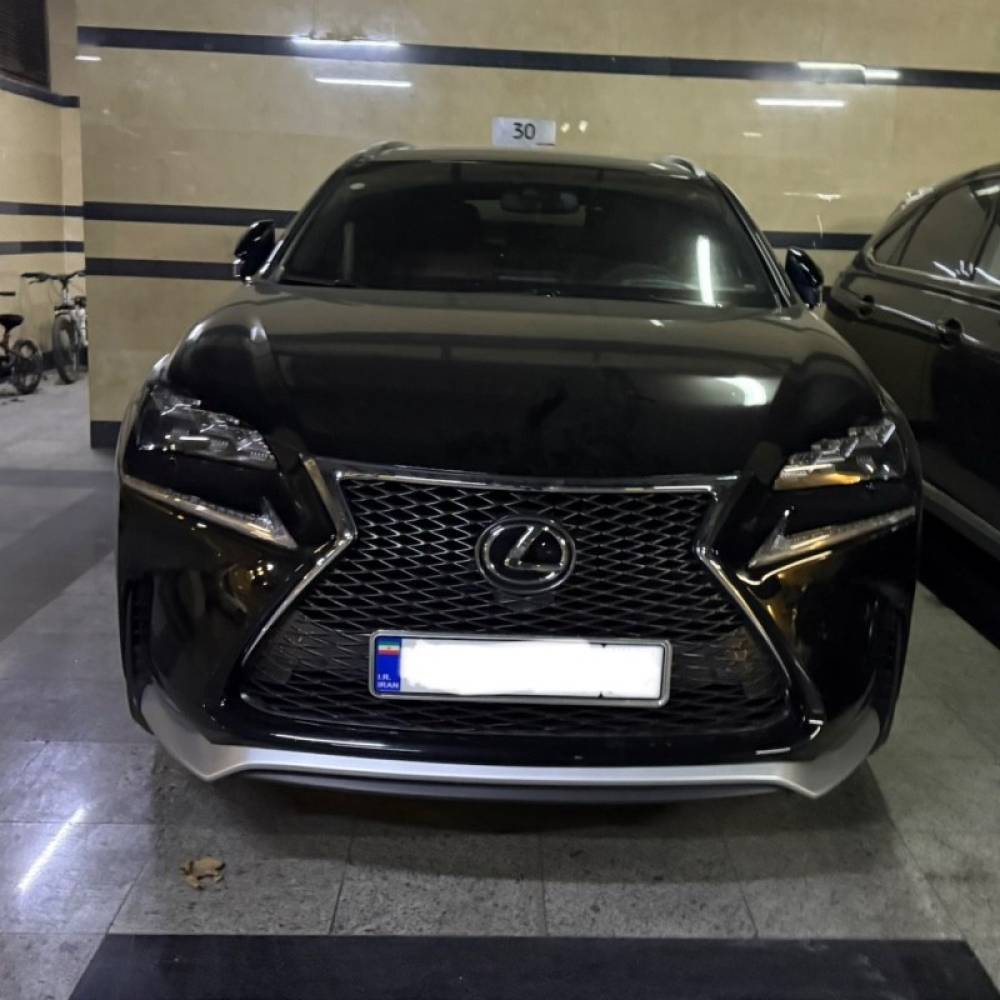 لکسوس مدل NX200  کارکرده